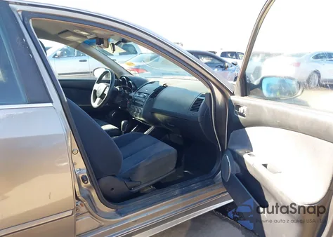 2005 Nissan Altima 2.5 S from USA, damaged, VIN 1N4AL11D25C953291